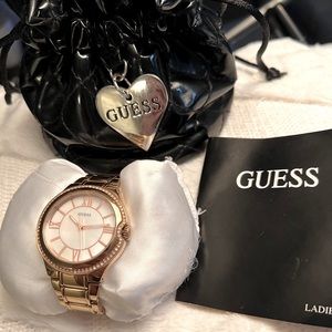 GUESS Ladies Watch